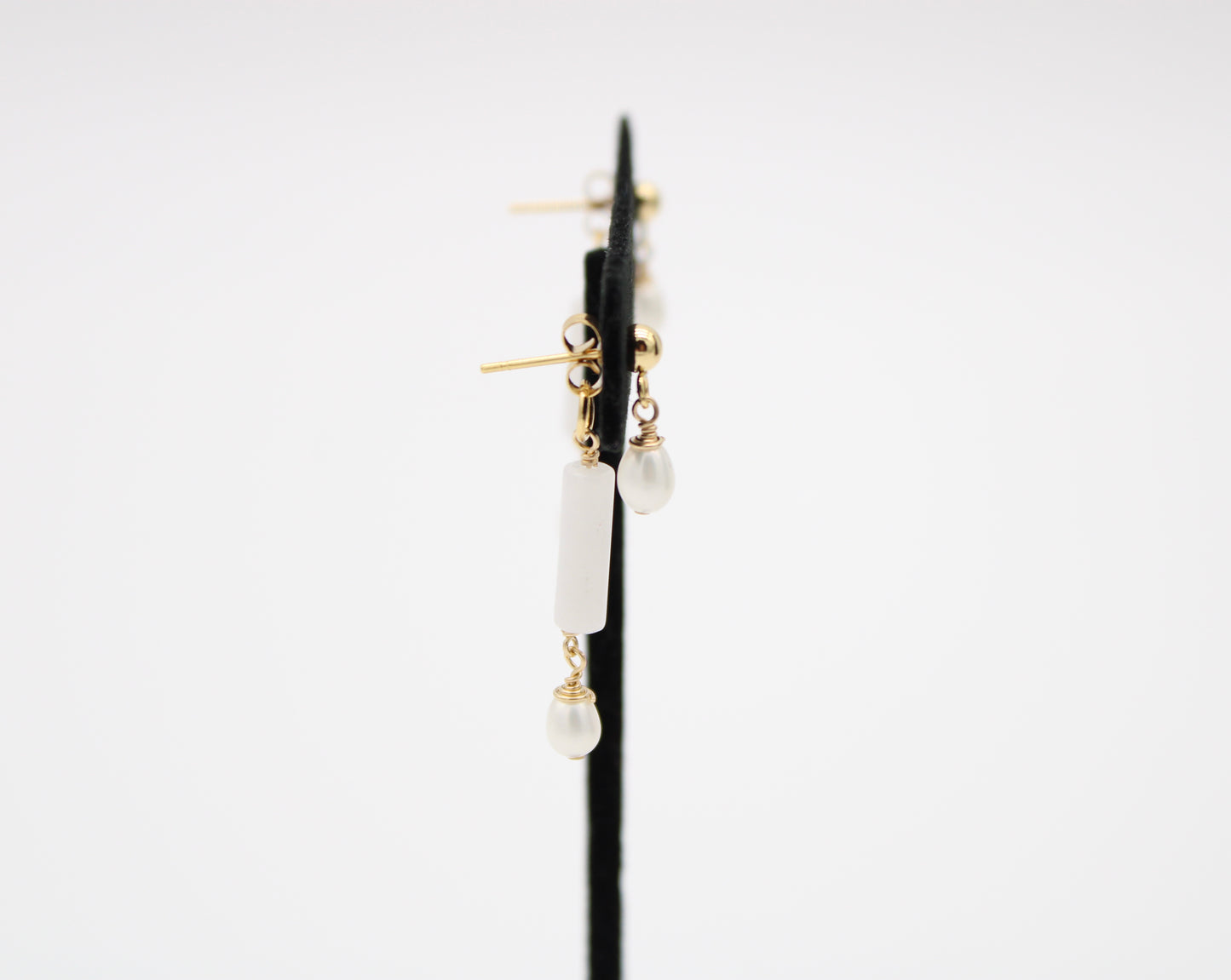 Dewdrop Pearl Earrings