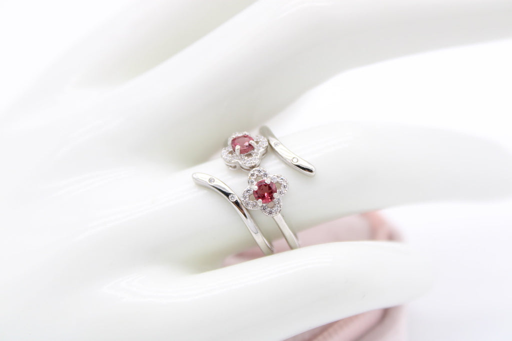 Stackable Tourmaline Clover Ring