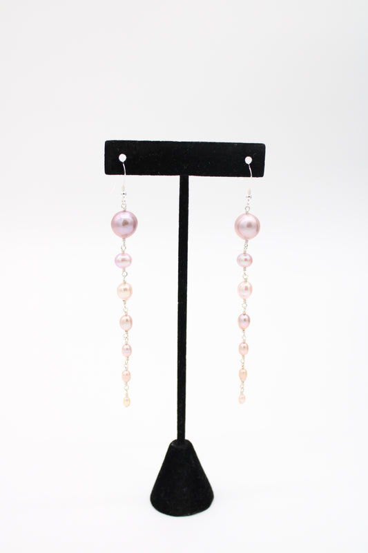 Petal Blush Pearl Earrings