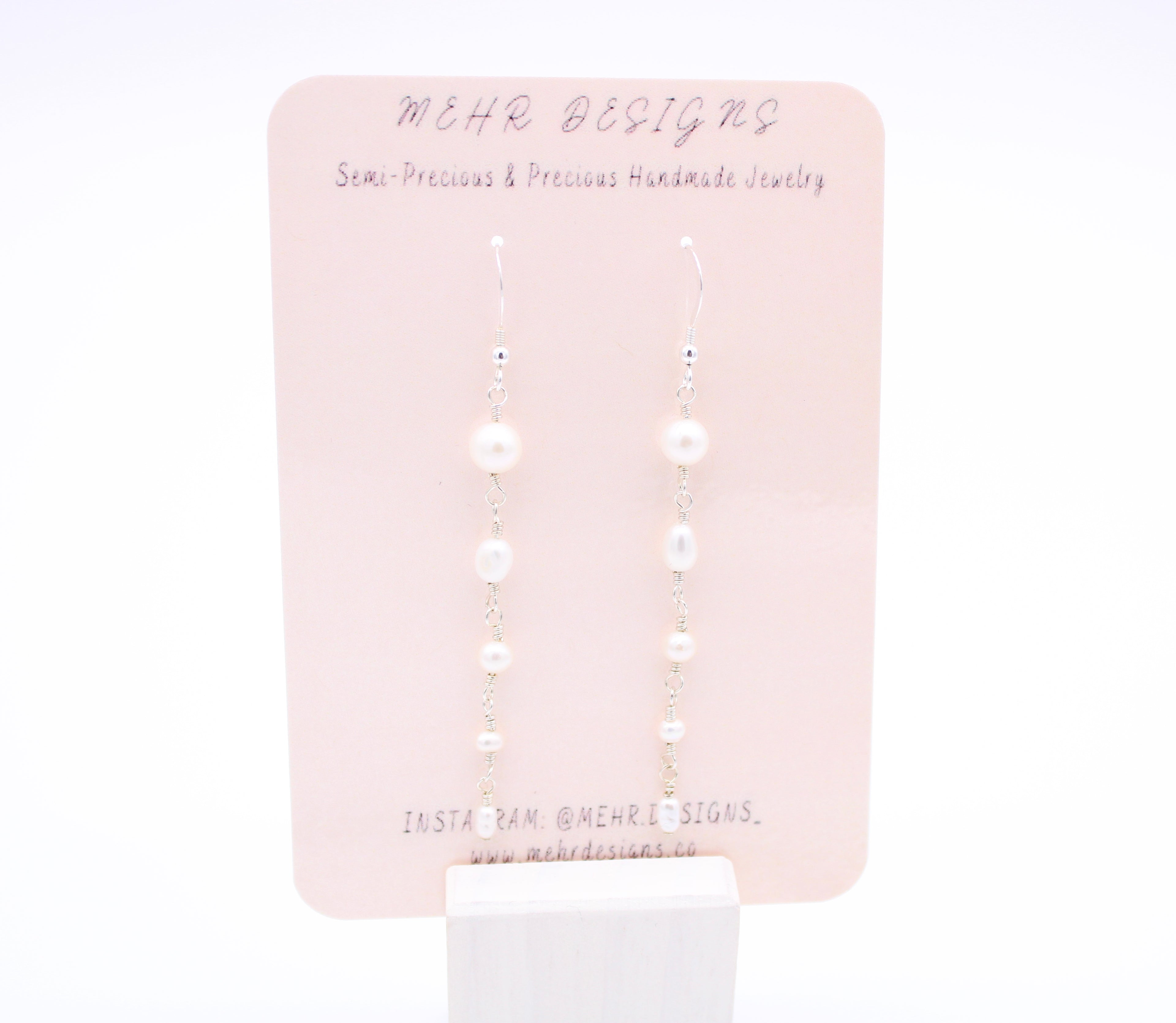 White pearl Gradient Earrings