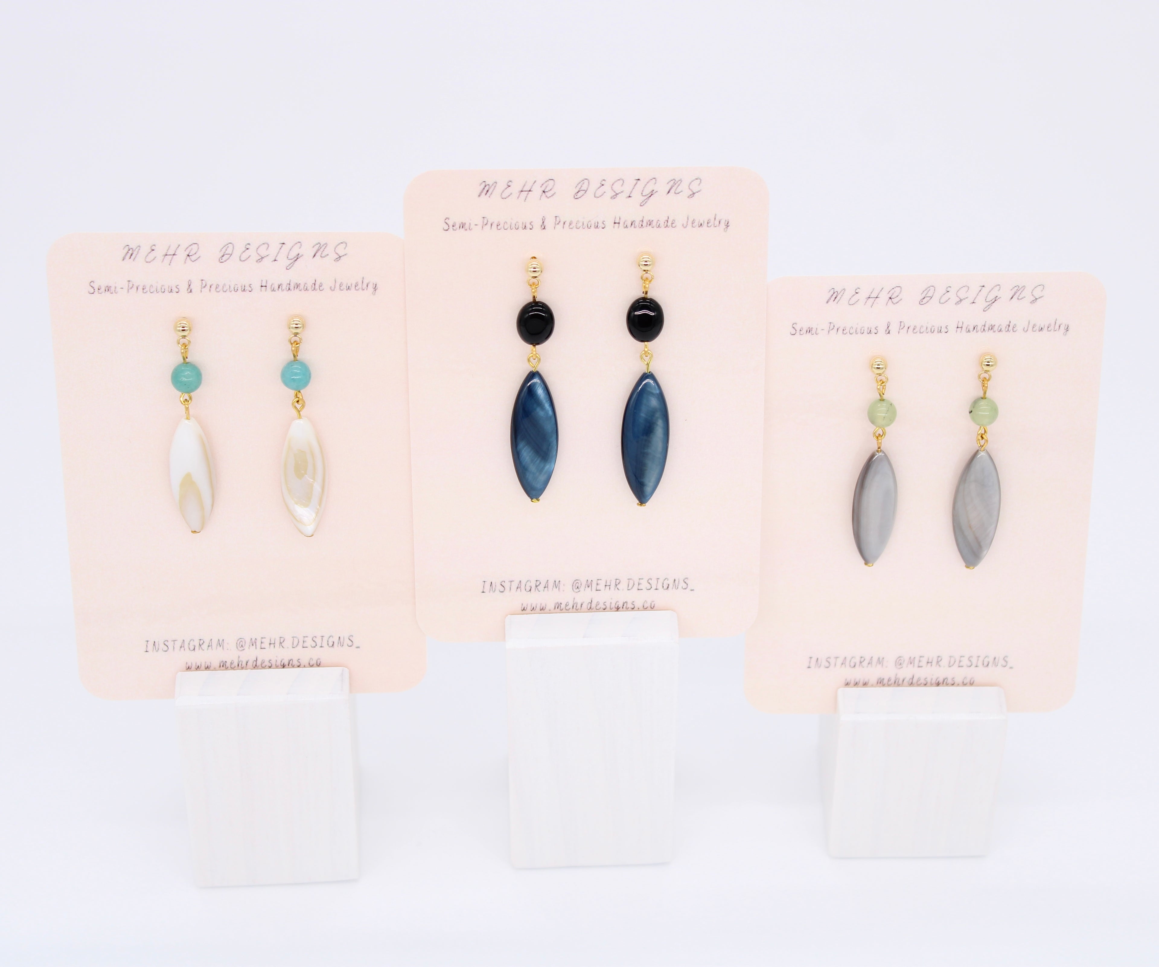 Mother of Pearl-Garnet Earrings