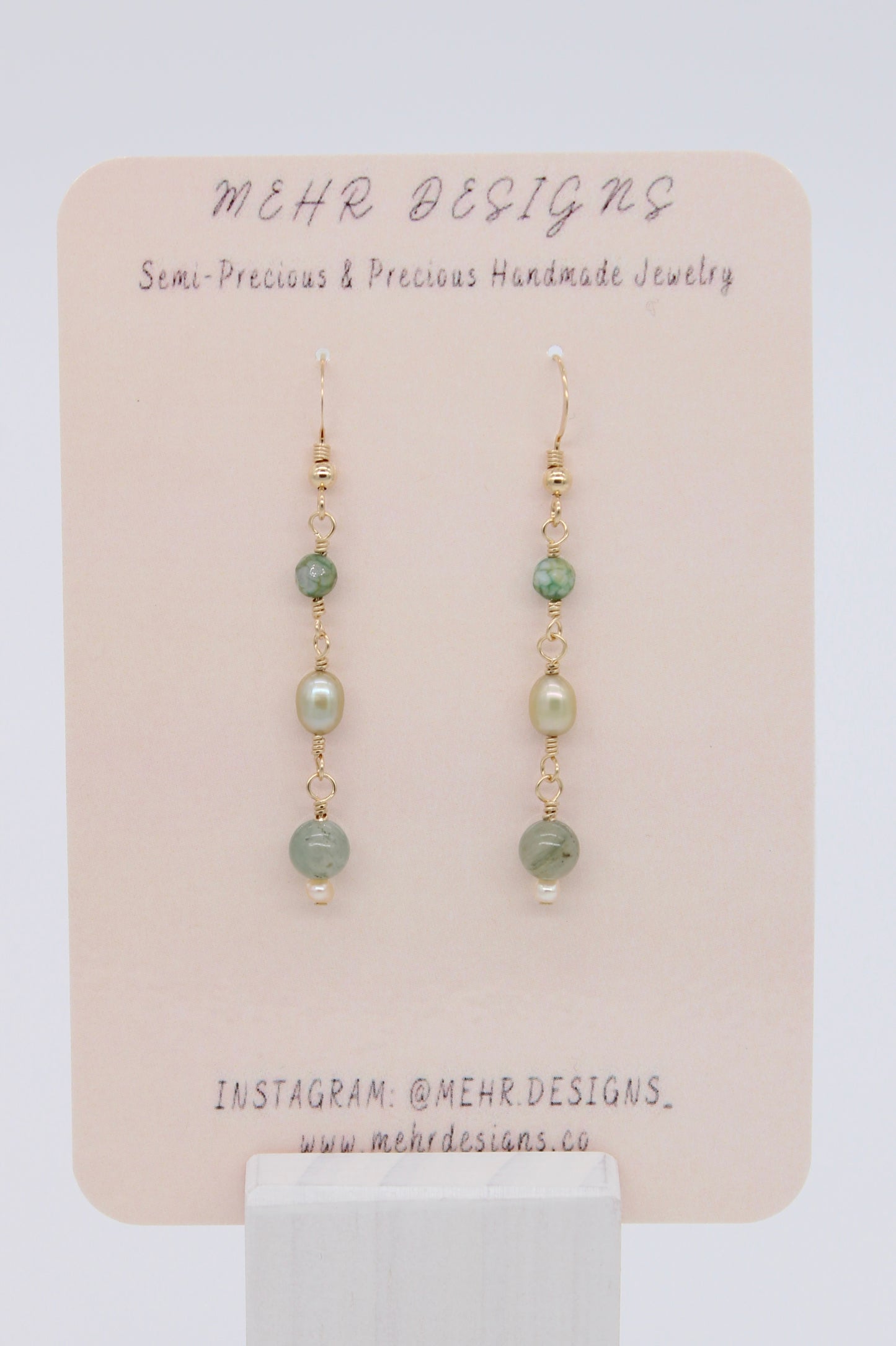 Green Pearl Set (Earrings & Necklace)