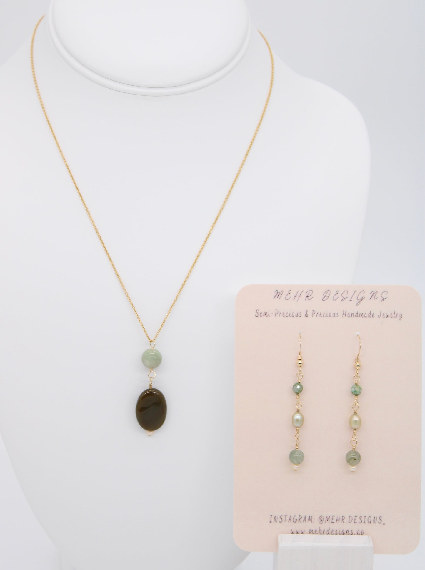 Green Pearl Set (Earrings & Necklace)